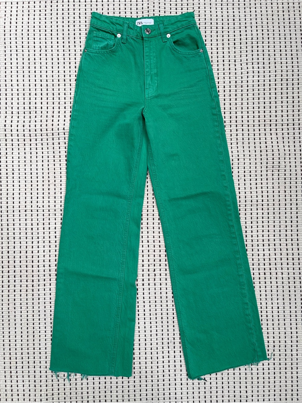 Zara Green Denim High Waisted Straight Leg Raw Hem Jeans Size 0